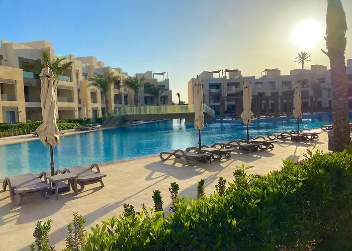 Glamorous 2br/ Free & Pool Access @ Mangroovy, El Gouna